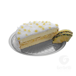 Bolo de Abacaxi com Brigadeiro Branco